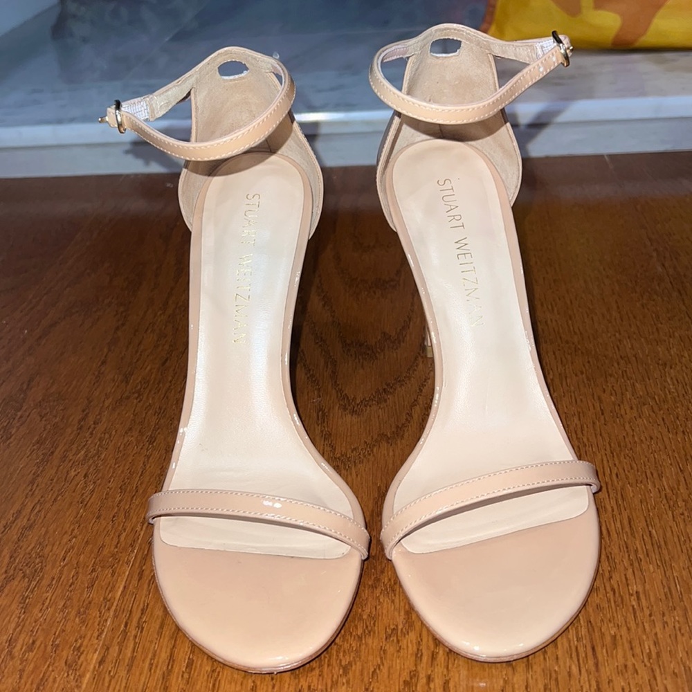 Stuart Weitzman Nudistsong Nude size 7